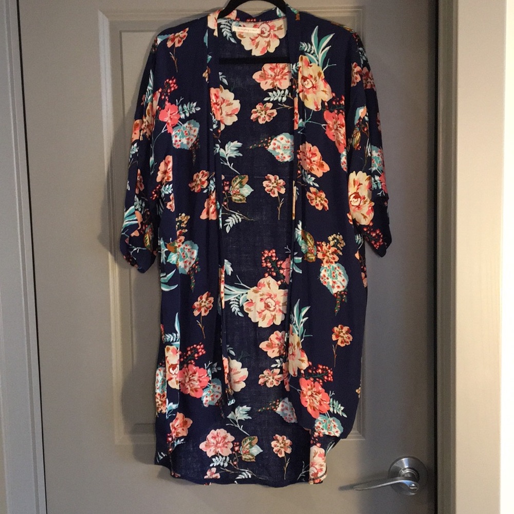 Kimono top